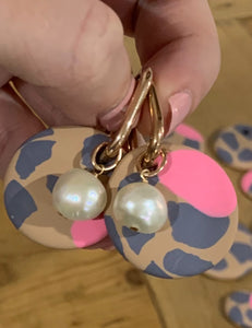 Spring hoops with pearls